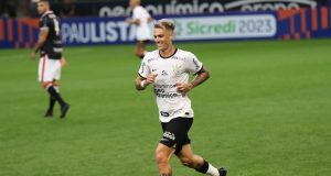 Paulistão: Corinthians vence Botafogo e emplaca terceira vitória seguida