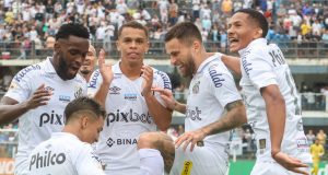 Paulistão: Santos goleia a Portuguesa e se aproxima do G2 do Grupo A