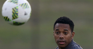 Presidente do STJ ordena citação de Robinho em processo sobre prisão