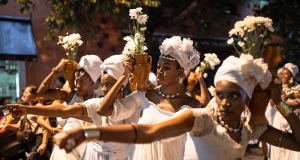 Show musical nesta sexta (24) evidencia a cultura afro-brasileira