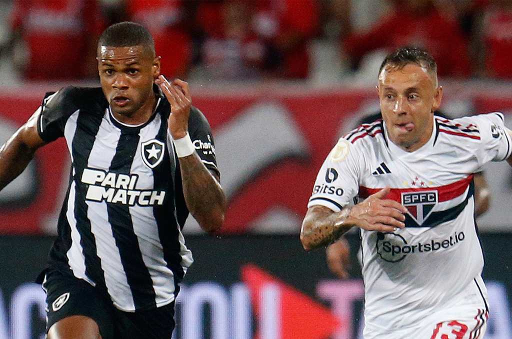 Em jogo movimentado, São Paulo perde para o Botafogo no Engenhão | RCIA ...