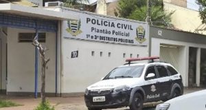 Em Araraquara, menores são detidos dando “rolê” com moto sem placa