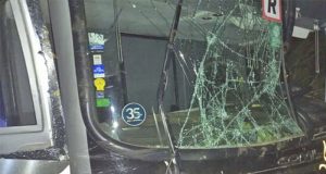 Acidente com ônibus da Cruz que saiu de São Paulo deixa quatro pessoas feridas em Ibaté