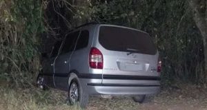 Homem é preso após assaltar residência e manter idosa como refém