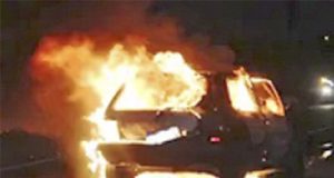 Na região, Uno desgovernado colide contra Gol ocupado com três enfermeiras