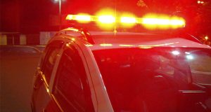 Homem vai ao motel e dorme. Moça aproveita e faz conta chegar a R$ 900.