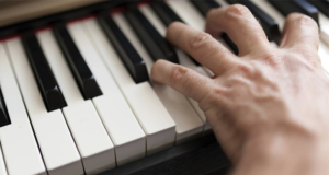 Paulo Melocro leva piano ao Choro das Águas com o concerto “Love Songs” (dia 22)