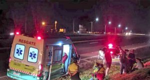 Homem morre atropelado por carro na Washington Luís na noite desta quinta