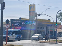 Lei que permite anúncios publicitários luminosos a menos de 50 metros de semáforos, deve ser banida