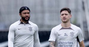 Corinthians e Palmeiras fazem o clássico desta segunda do Campeonato Brasileiro na Neo Química