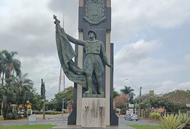 Revolucao 07