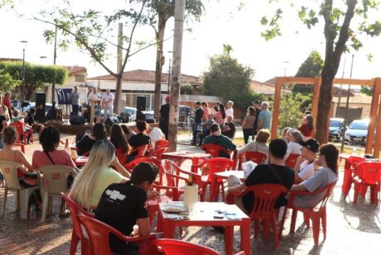 Feriado (9) tem samba grátis na Praça das Bandeiras