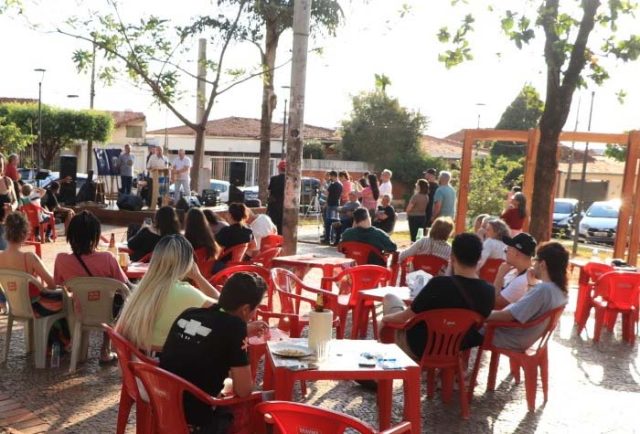 Praça das Bandeiras