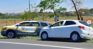 Polícia Rodoviária apreende na Rodovia  Washington Luís, Ônix furtado em Matão