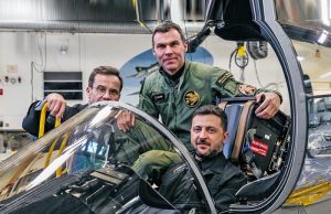 Para atender pedido de Gripens da Ucrânia, Embraer precisará aumentar fábrica em Gavião