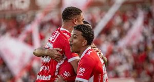 Ferroviária busca vencer o Vila Nova neste domingo, para afastar o terror do rebaixamento