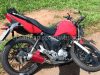 Policial Militar bate com sua motocicleta na traseira de carreta que transportava 47 toneladas de açúcar