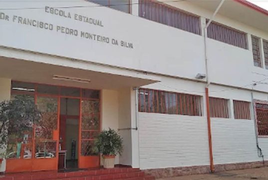 Seis alunos de escola pública em Araraquara têm mal-estar ao confundirem comprimidos com balas