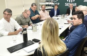 Comissão analisa metodologia de estimativa de safra do Fundecitrus