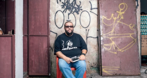 Autor consagrado da literatura periférica, Ferréz participa da Flisol 2025 nesta sexta-feira (07)