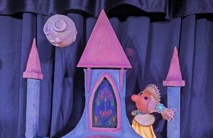 ‘A Princesa e a Lua’ continua em cartaz no Museu do Boneco neste final de semana