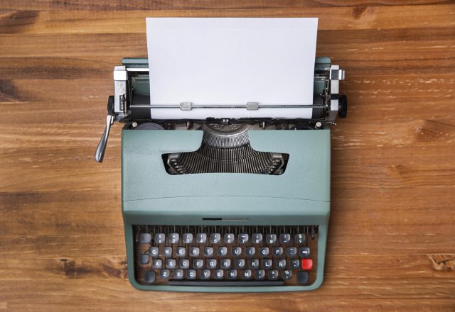 conceito-de-noticias-falsas