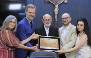 Comunicador Alceu Patrício é homenageado com Título de Cidadão Araraquarense