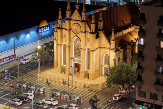 Operação Papai Noel em Araraquara conta com monitoramento aéreo por drone da GCM