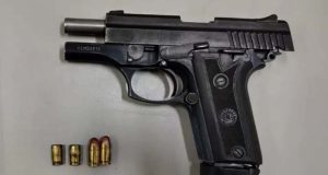 Homem dá tiros em área de lazer e vai preso pela PM ao pedir pra ir ao banheiro com arma na cintura