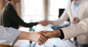 Araraquara mantém saldo positivo de empregos em outubro apesar da queda regional, diz Sincomercio