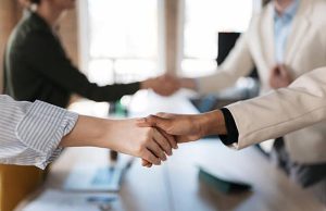 Araraquara mantém saldo positivo de empregos em outubro apesar da queda regional, diz Sincomercio