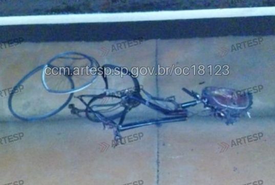 Motorista de carro atropela e mata ciclista na SP-255, em Américo Brasiliense, na noite desta quinta
