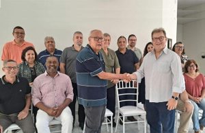 Por aclamação, diretoria é reeleita na ASPA, e, Adilson Custódio segue presidente por mais três anos