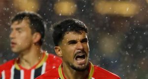 São Paulo tenta manter a liderança em Belo Horizonte enfrentando o Atlético MG nesta quarta