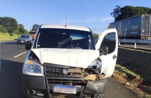 Com trânsito lento na Rodovia Washington são registrados dois engavetamentos nesta segunda-feira