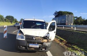 Com trânsito lento na Rodovia Washington são registrados dois engavetamentos nesta segunda-feira