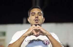 Ferroviária vence Sertãozinho fora de casa nesta quarta e assume liderança do seu grupo