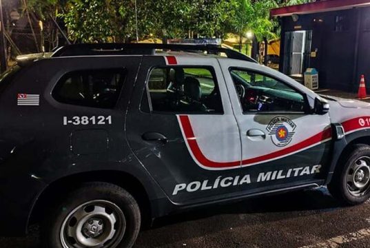 Denúncia leva policiais militares a recuperarem motocicleta furtada em cidade da região