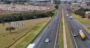 Ecovias libera primeiros trechos das terceiras faixas da SP-310 em São Carlos