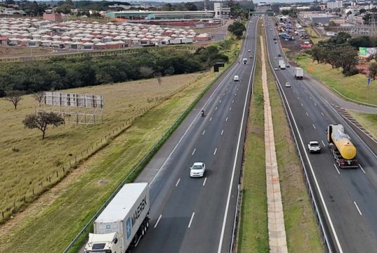 Ecovias libera primeiros trechos das terceiras faixas da SP-310 em São Carlos