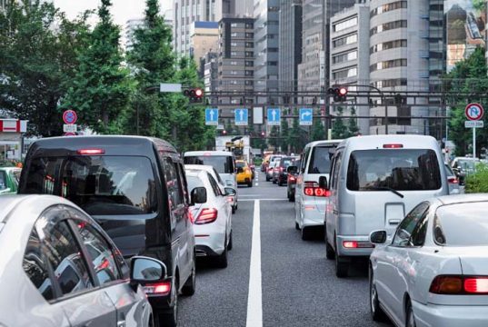 Licenciamento facilita circulação segura e reduz riscos de autuações para motoristas