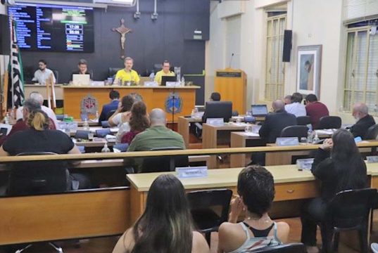 Câmara aprova projetos sobre transparência em emendas parlamentares e regras para dívida ativa