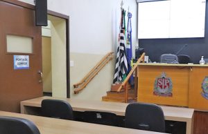 Vereadores discutem a venda de três áreas públicas que a Prefeitura de Araraquara pretende realizar