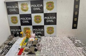 DISE faz busca após dois meses de investigações, encontra drogas e prende três traficantes