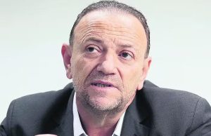 Ex-Prefeito Edinho recebe Diploma de Honra ao Mérito em Araraquara nesta sexta (24)