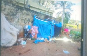 Com ordem da Justiça, áreas públicas invadidas são desocupadas tendo o apoio da Guarda Municipal