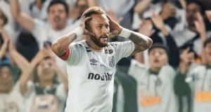 Frustração na Vila: Santos tem apagão e só empata com a Chapecoense no Brasileirão
