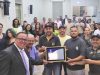 Por trabalho esportivo e social, Viela Futebol Clube recebe Diploma de Honra ao Mérito