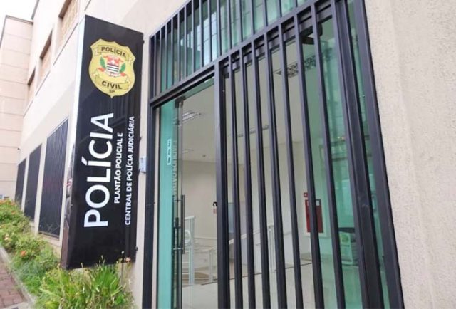 Delegacia de Policia 01