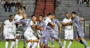 Série C do Brasileiro tem rodada fechada e Ferroviária segue no pelotão do G8 do campeonato